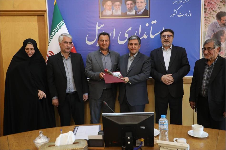 لزوم تقویت نقش بازنشستگان در مدیریت خانواده و سلامت اجتماعی